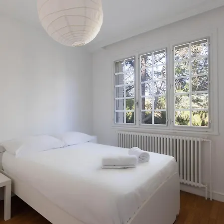 Grande Maison Au Calme Dans Une Propriete Privee Limonest