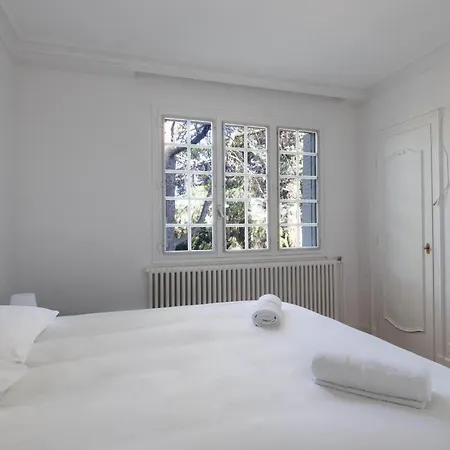 Grande Maison Au Calme Dans Une Propriete Privee Limonest
