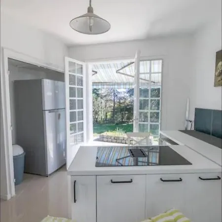 Ferienhaus Grande Maison Au Calme Dans Une Propriete Privee Limonest